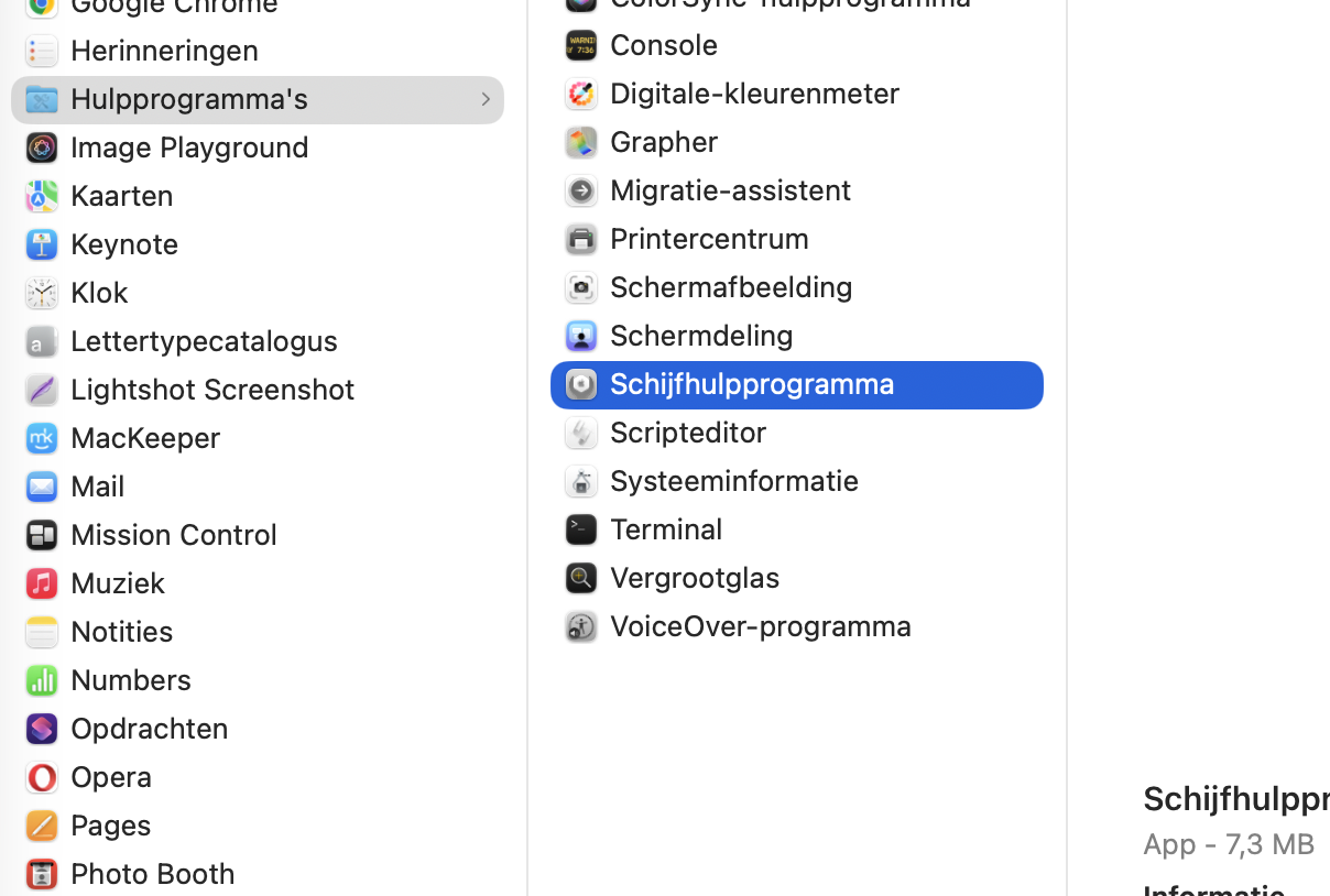 Om EHBO op je computer uit te voeren, ga je naar Apps > Hulpprogramma’s en open je Schijfhulpprogramma.