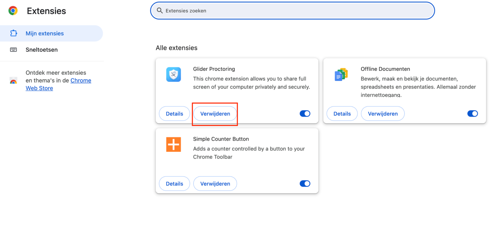 Nadat je de startpagina van Chrome hebt gecontroleerd, is het tijd om je extensies te bekijken. Selecteer Extensies in het menu aan de zijkant en klik vervolgens op Verwijderen bij een extensie.