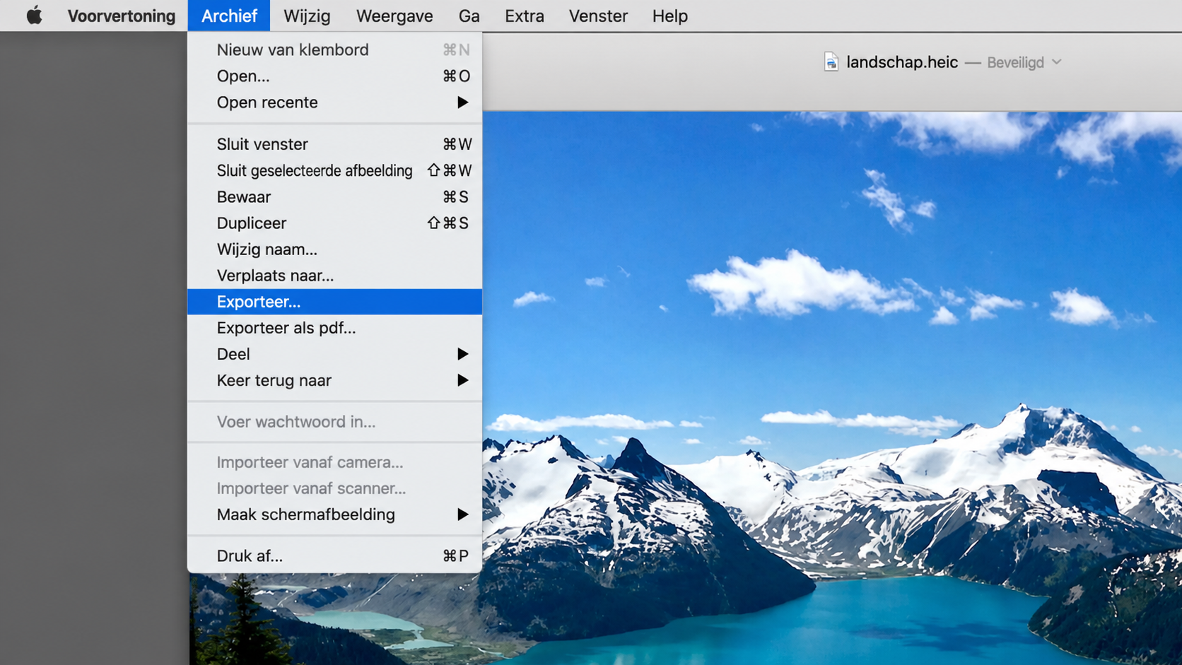 Wissel HEIC naar JPG op Mac door de Voorvertoning-app te openen en naar Archief > Exporteer te gaan. Hier kun je de afbeeldingskwaliteit aanpassen en kiezen waar je je bestand wilt opslaan.