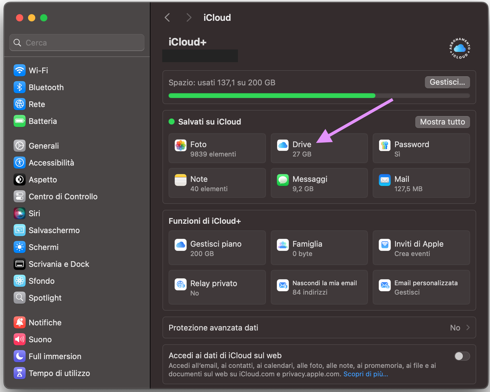 Impostazioni di Sistema su Mac mostra il menu iCloud. Fai clic su iCloud Drive e imposta le opzioni di sincronizzazione per spostare i file da un Mac all’altro con lo spazio di archiviazione iCloud.