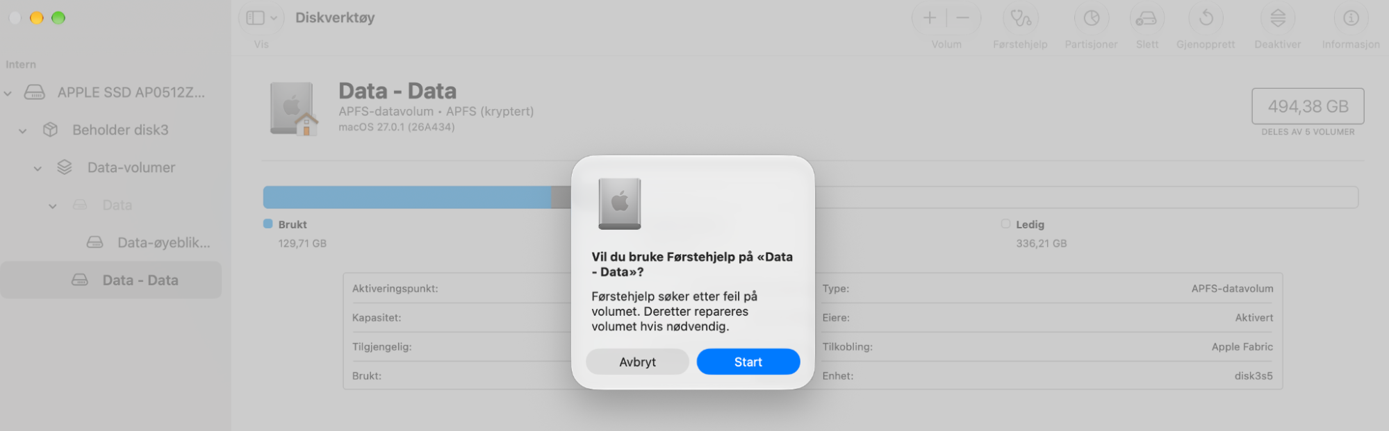 Sett Macen i gjenopprettingsmodus, og åpne deretter verktøyet Diskverktøy. Klikk på 'Førstehjelp', og sjekk deretter disken for eventuelle problemer.
