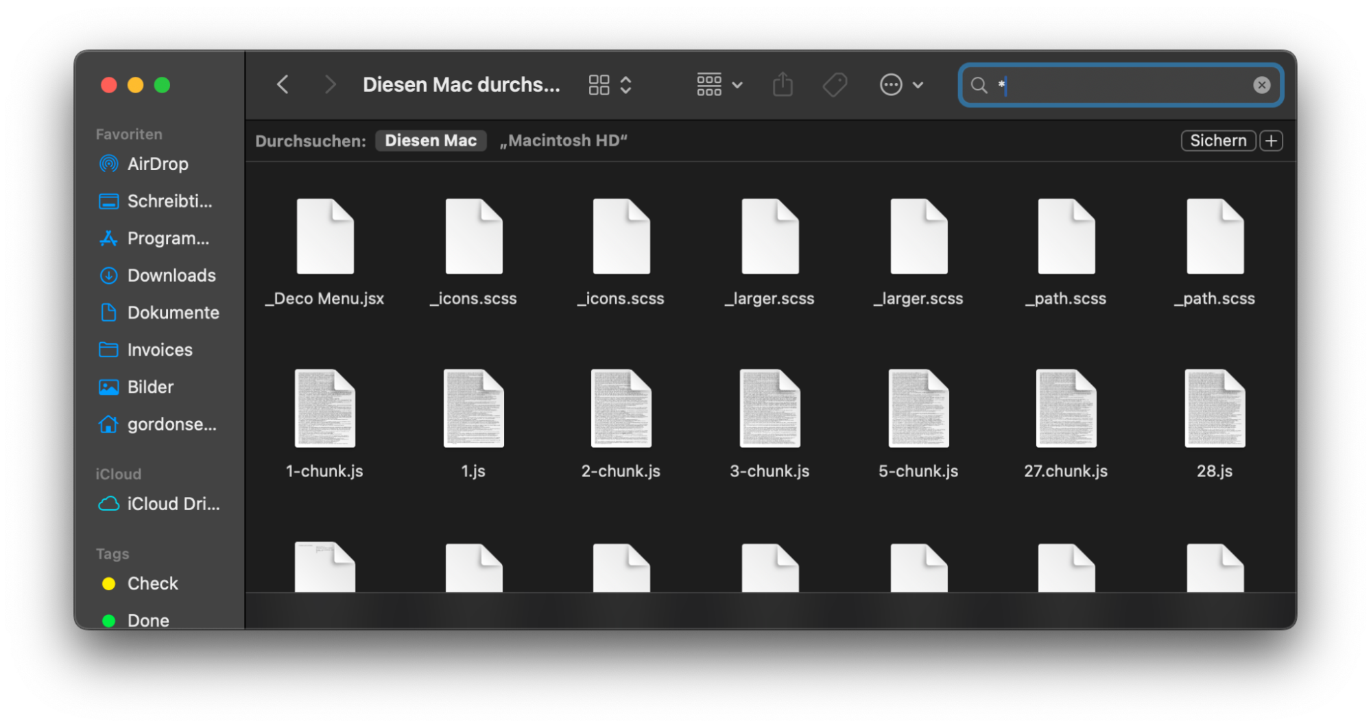 Um Duplikate manuell im Finder zu löschen, geben Sie das Sternchen * in das Suchfeld ein und sehen Sie sich die Ergebnisse an. Wählen Sie die ausgewählten Elemente aus und verschieben Sie sie in den Papierkorb.