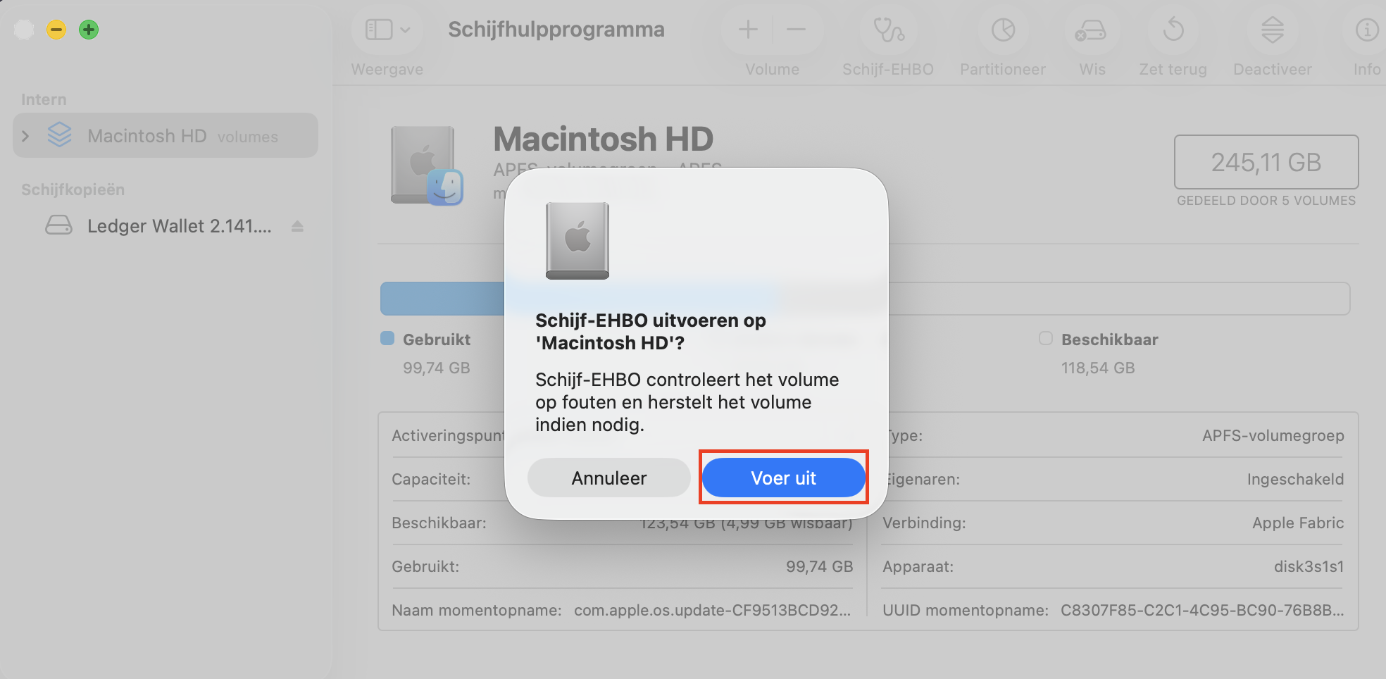 Om de schijf van je Mac met Schijfhulpprogramma te herstellen, kies je Voer uit in het venster dat op het scherm verschijnt.