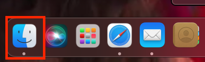 L'icona del Finder nel Dock di macOS su Mac. Se vuoi sapere dove si trova la cartella Applicazioni su Mac, puoi trovarla elencata nella barra laterale del Finder, sotto l'opzione Recenti.