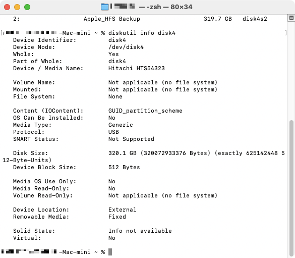 Je ziet nu een lijst met informatie over je externe schijf. Dit omvat onder andere de grootte van de schijf, hoe deze is verbonden, en meer.