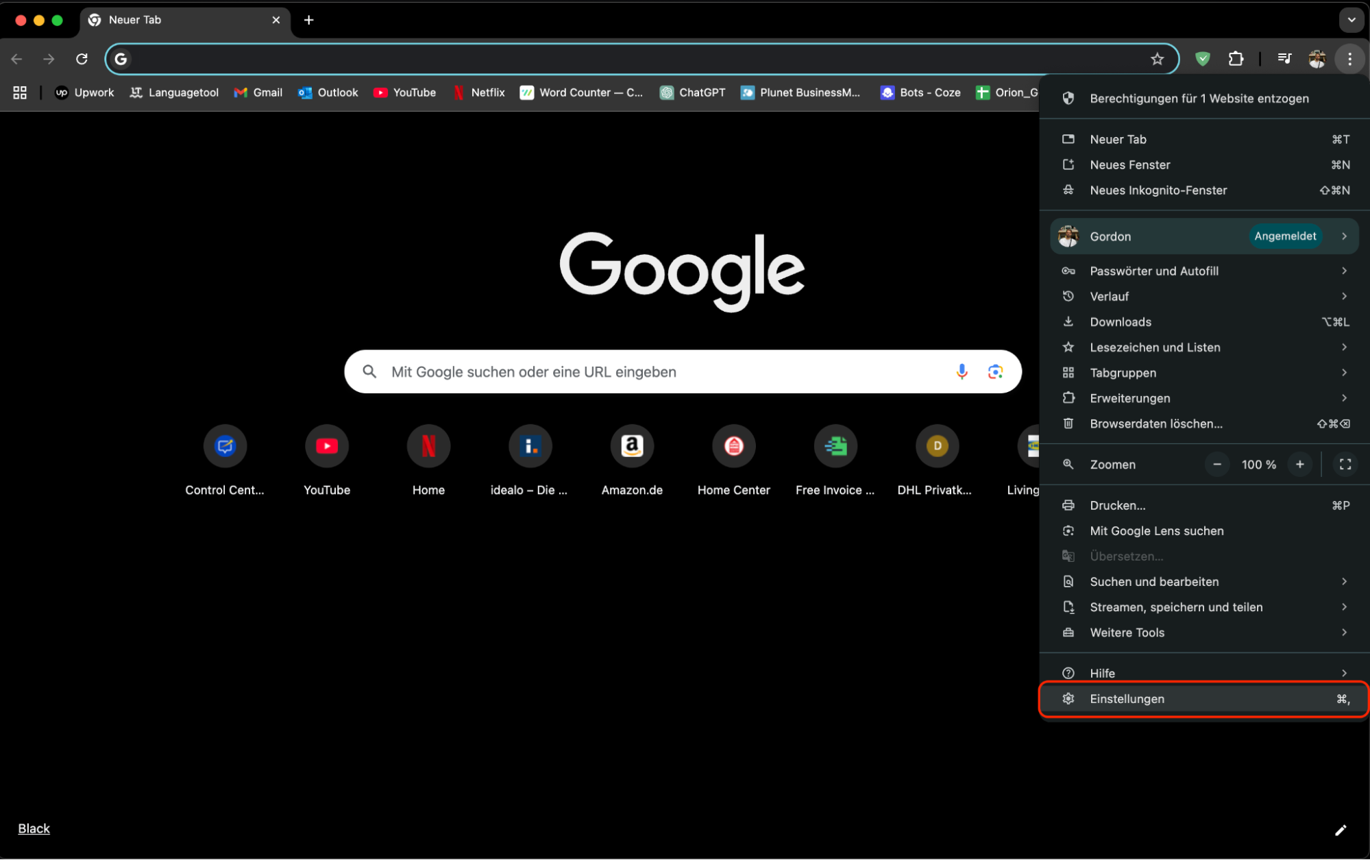 Wenn Sie Adobe Flash Player in Google Chrome benötigen, ist der Vorgang sehr ähnlich. Öffnen Sie zunächst Google Chrome und klicken Sie dann auf die drei Punkte, um die Einstellungen aufzurufen.