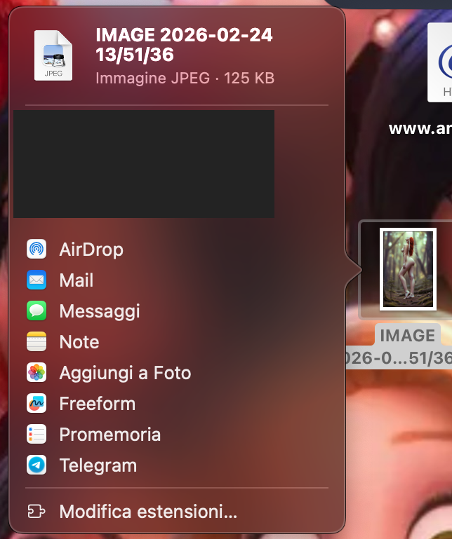 Dal menu a tendina seleziona AirDrop per condividere il file o la cartella scelta con l’iPhone desiderato.