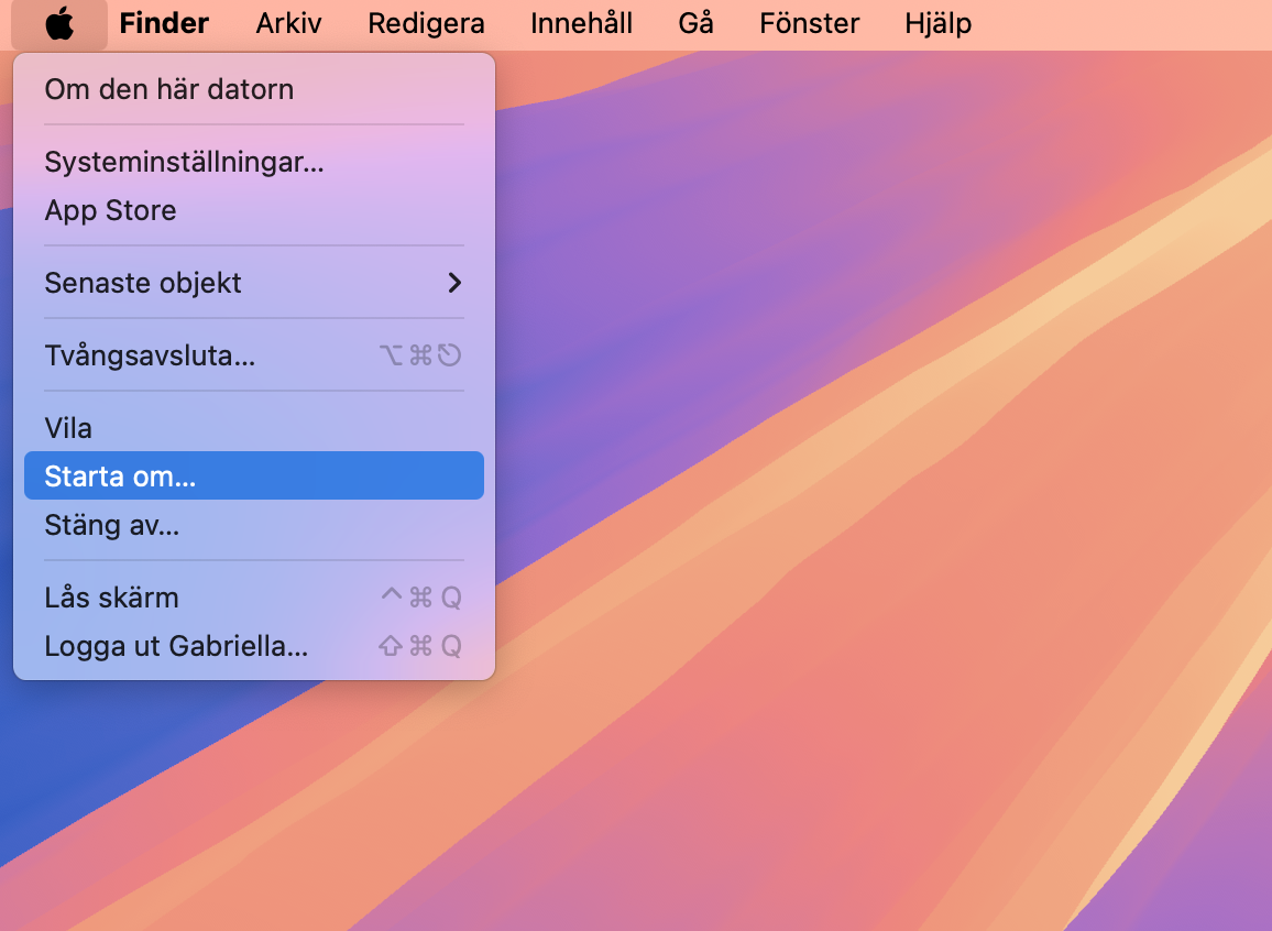 Alternativen i Apple-menyraden på Mac. När en extern hårddisk inte känns igen är det första steget att starta om din Mac för att se om det löser problemet.