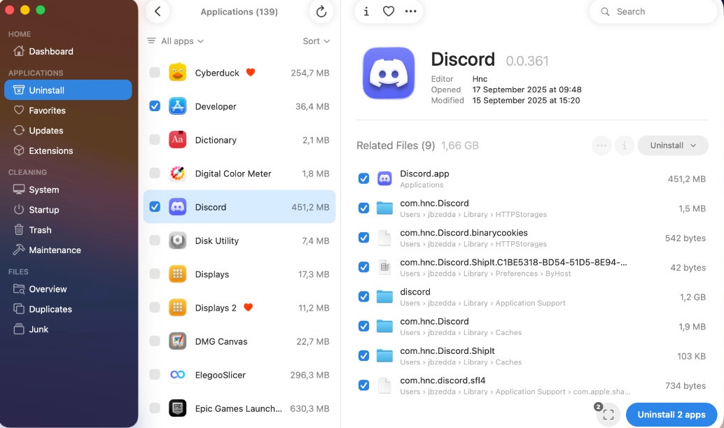 The TrashMe interface appears on a Mac screen. Use it to optimize your Mac as an app cleaner alternative. Click Uninstall in the sidebar.