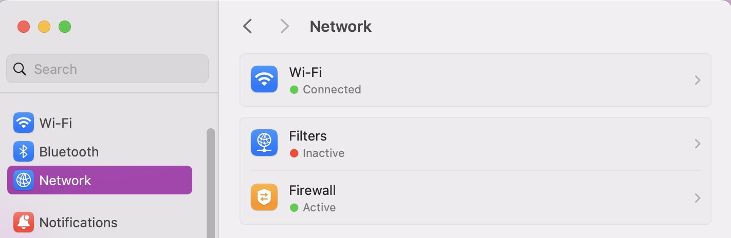 iCloud cannot sync your photos properly without a steady internet connection. That’s why checking your connection via the network tab in your System Settings is advised. You’ll clearly be able to see if you’re connected, and if not, get back onto your Wi-Fi.