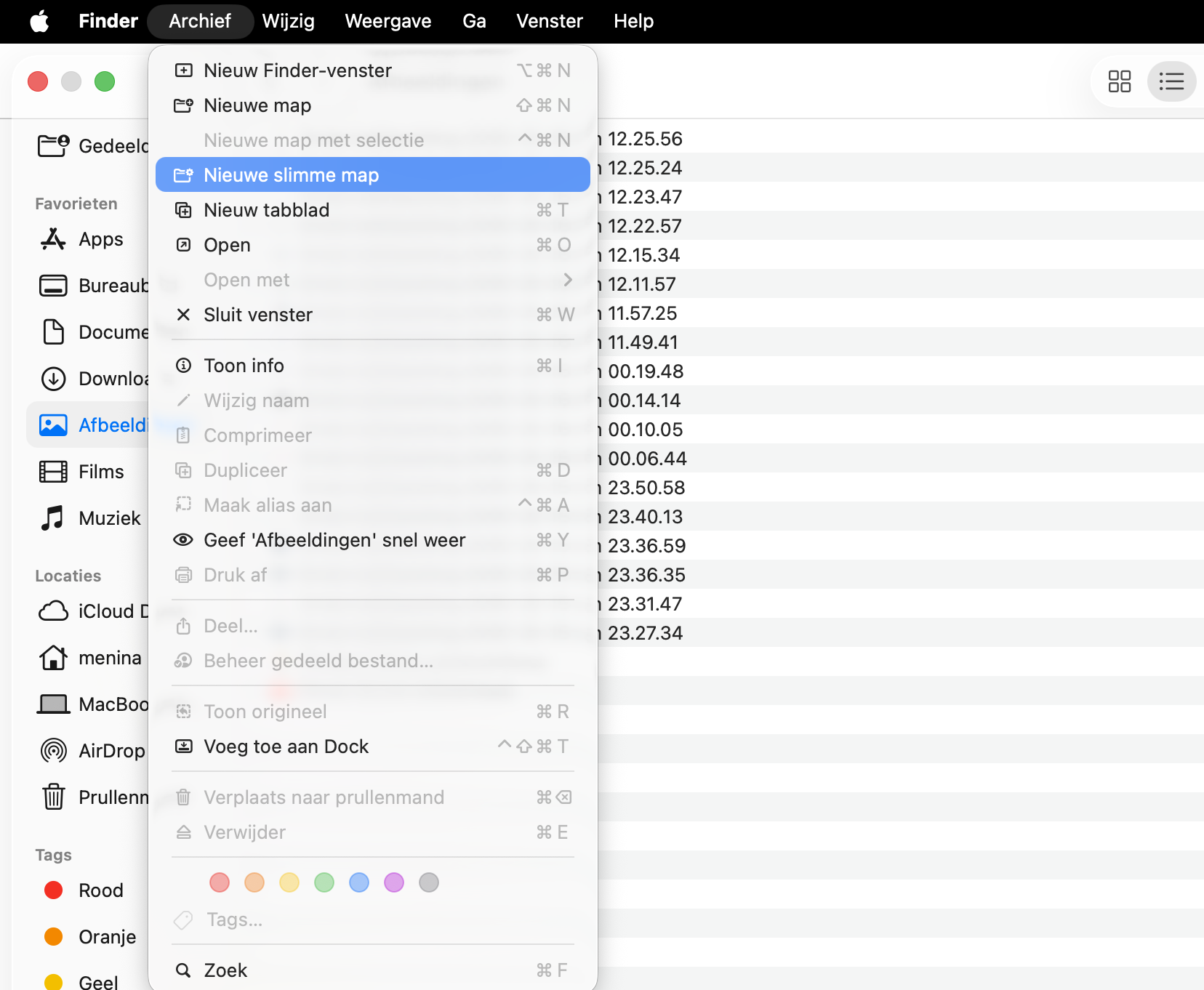 Met de functie Slimme map in de macOS Finder kun je bestanden op type sorteren en van daaruit zoeken naar dubbele foto’s.