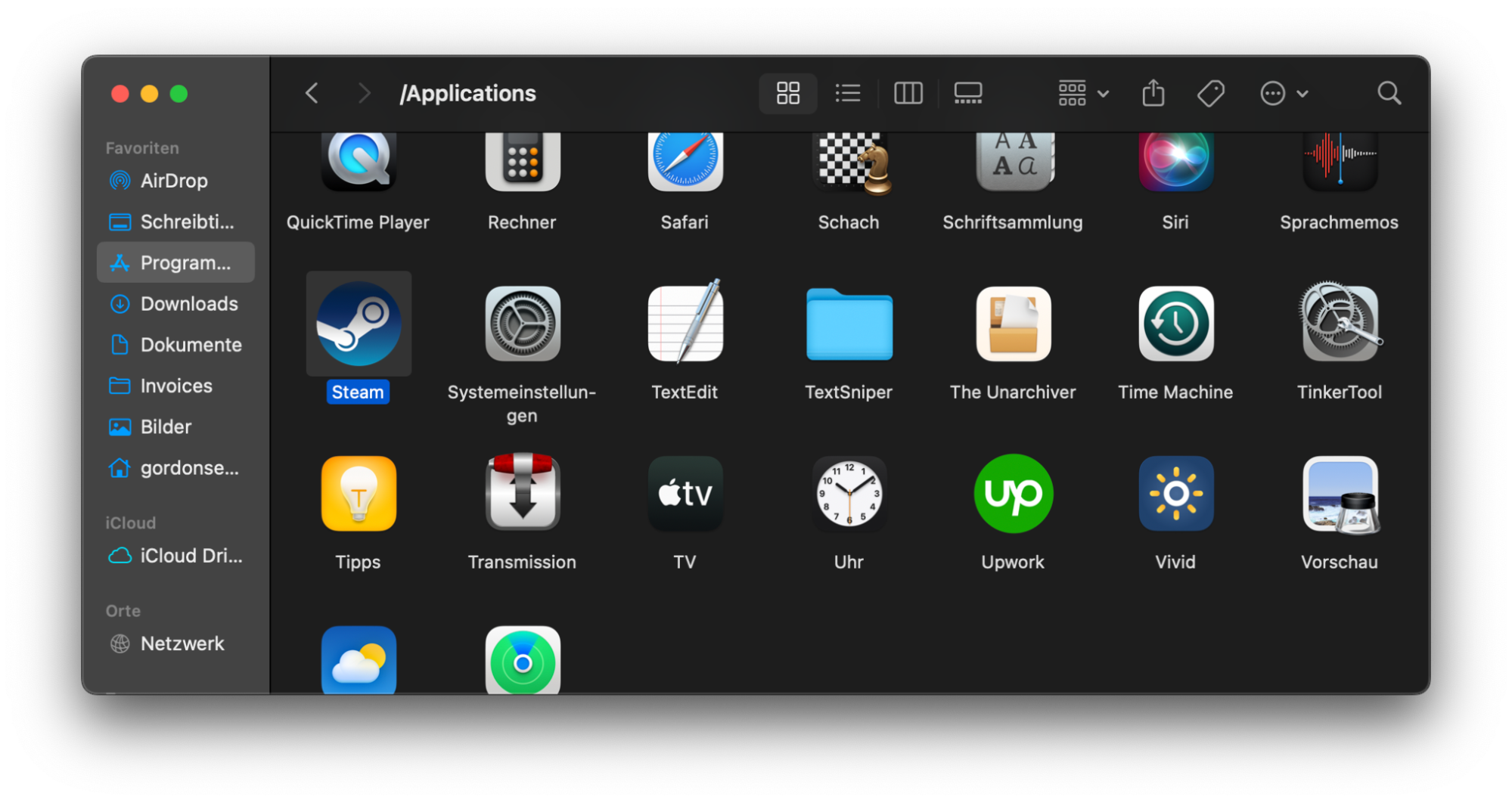 Eine weitere hilfreiche Methode ist die Neuinstallation der App, die auf einem Mac nicht geöffnet werden kann. Wir machen das beispielsweise mit Steam. Sehen Sie sich an, wie Steam im Finder auf einem Mac zum Löschen ausgewählt wird. Anschließend wird es neu installiert.