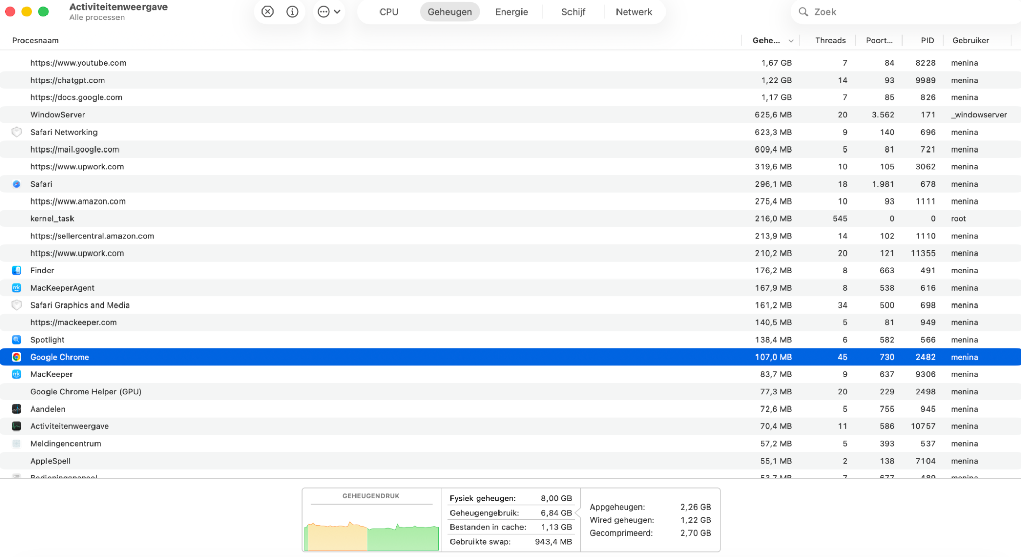 Bekijk de lijst met actieve processen in Taakbeheer van Google Chrome. Selecteer processen die veel verbruiken en klik op ‘Proces beëindigen’.