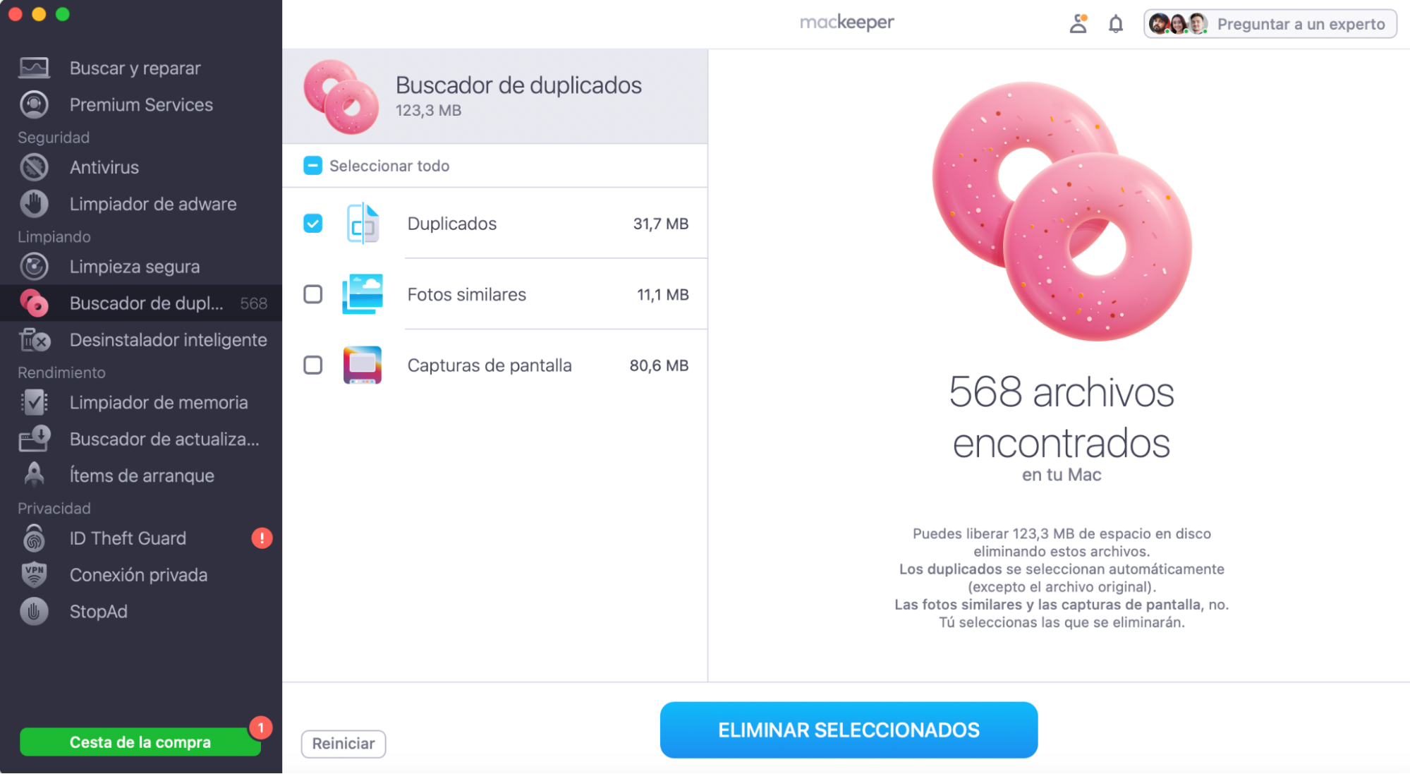 Revisa la lista de elementos encontrados. Selecciona lo que deseas eliminar y haz clic en Eliminar seleccionados.