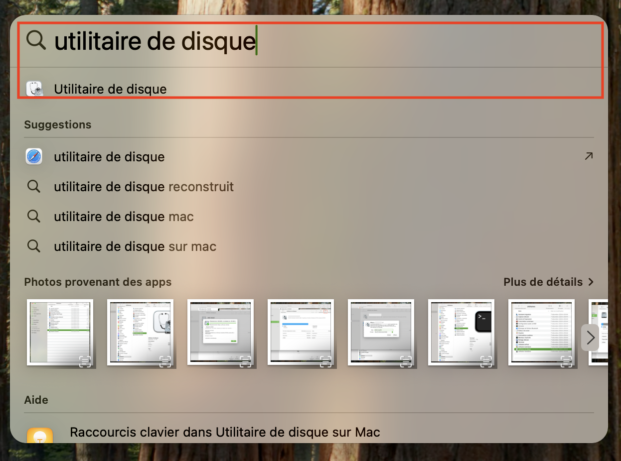 Pour continuer avec le formatage de la clé USB, localisez et ouvrez l'Utilitaire de disque sur votre MacBook. Pour cela, vous pouvez utiliser la barre de recherche intégrée de Mac et appuyer sur Entrée.