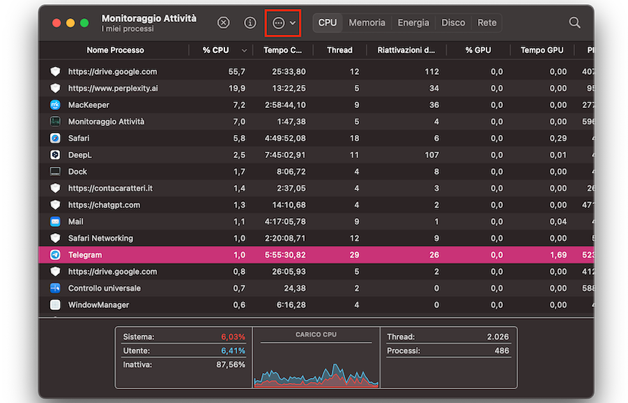 Un altro modo per usare Monitoraggio Attività sul tuo portatile Apple è avviare rapporti diagnostici, che richiedono di cliccare sull’icona con i tre puntini.