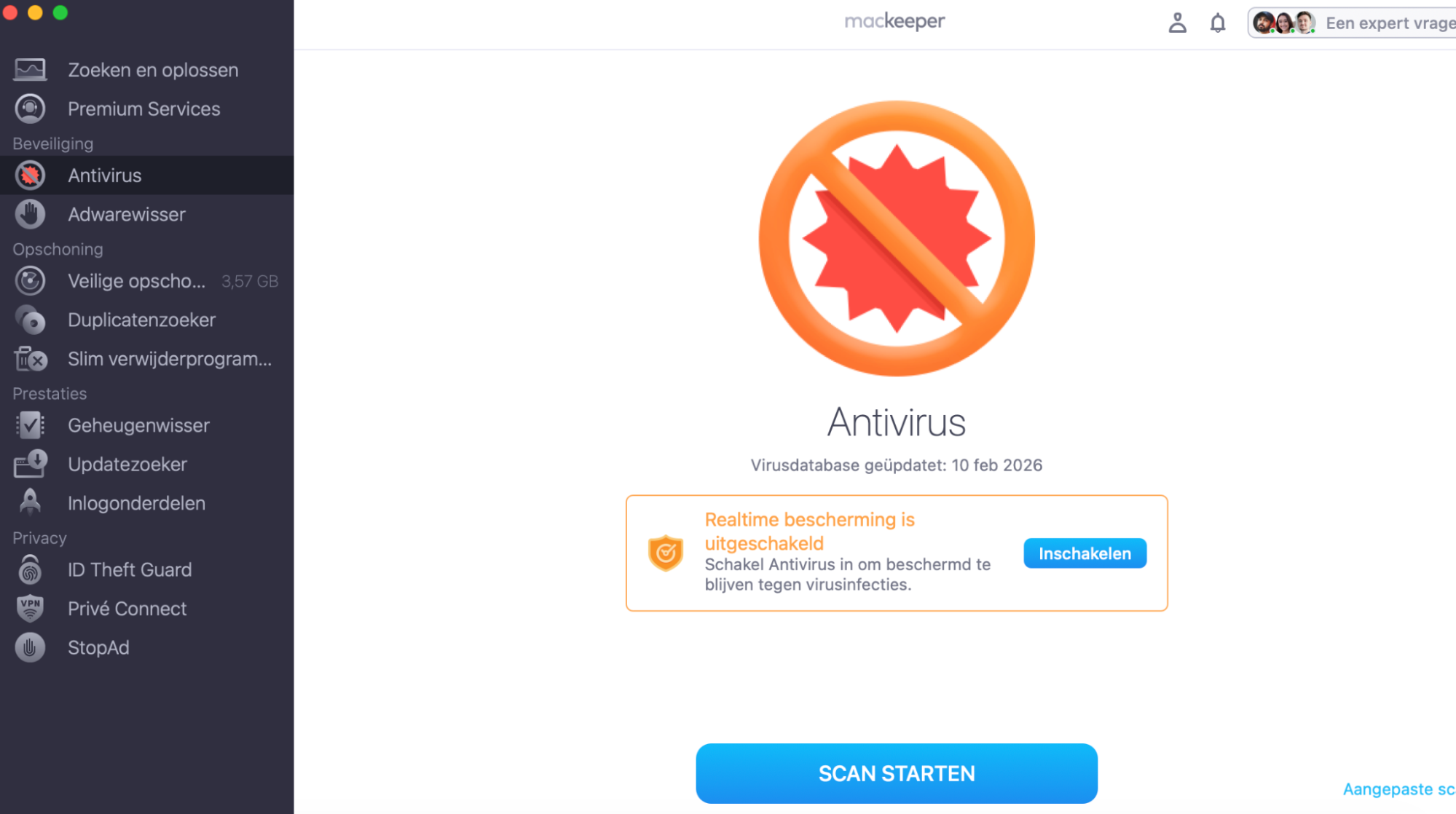 Om op malware te scannen open je de MacKeeper-app op je Mac en ga je naar het onderdeel Antivirus in het linkermenu. Start vervolgens de scan