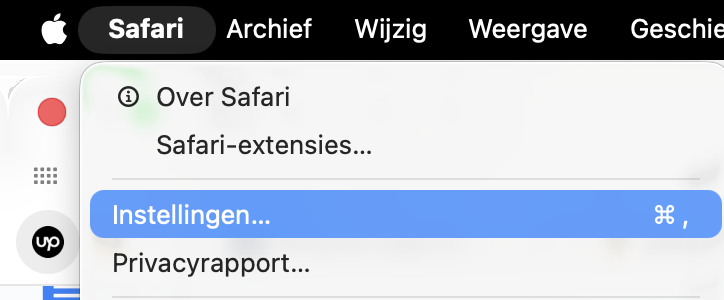 Om plug-ins van je Mac te verwijderen en de ophoping van ‘Overige’ opslag te verminderen, open je je browser en klik je op Instellingen. Zoek vervolgens naar Plug-ins en Extensies en verwijder alles wat je niet nodig hebt om schijfruimte vrij te maken.