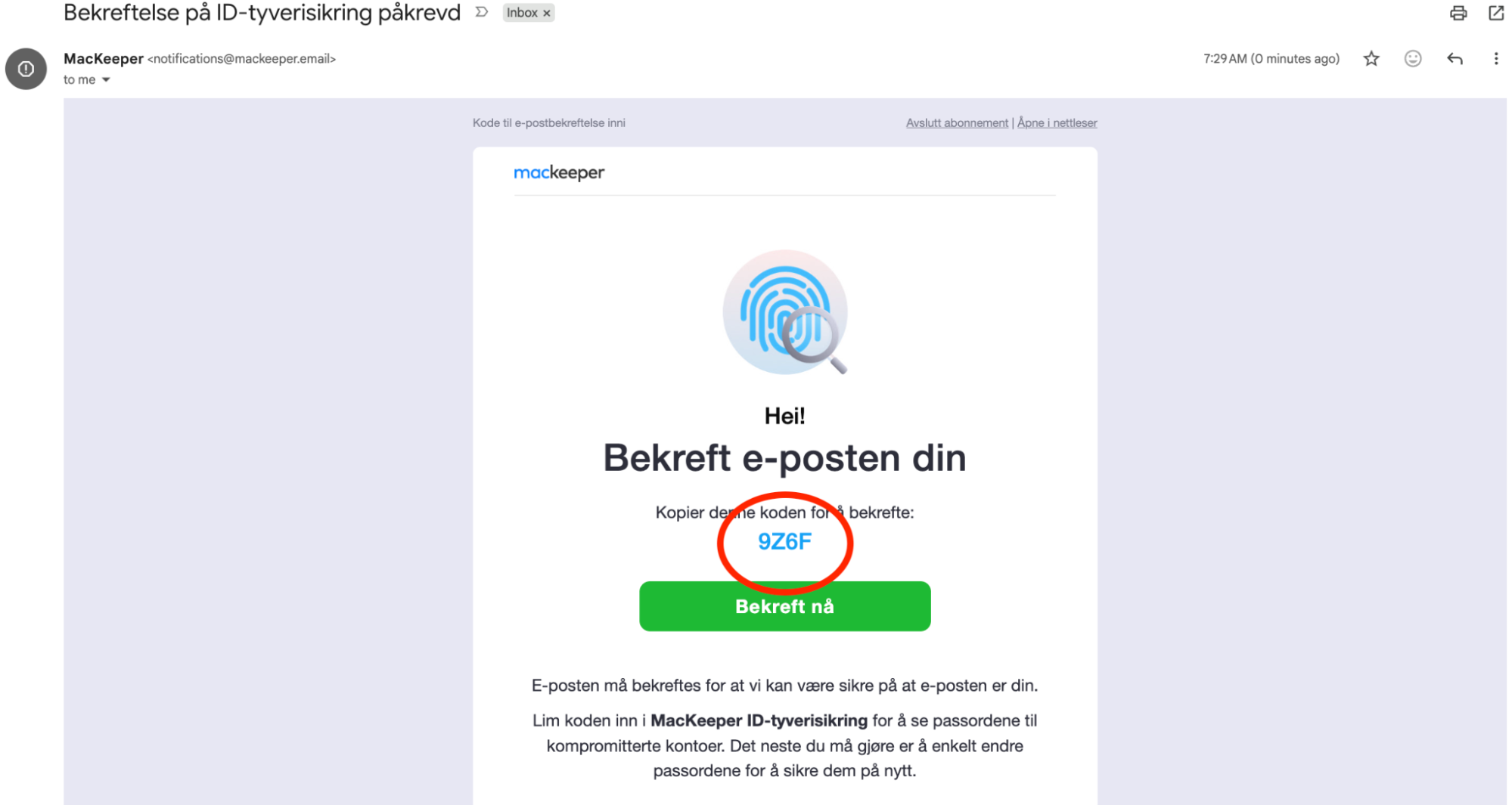 Safari på Mac viser en e-postkonto med MacKeepers verifiseringskode for ID Theft Guard. Kopier koden slik at den kan limes inn i MacKeeper.