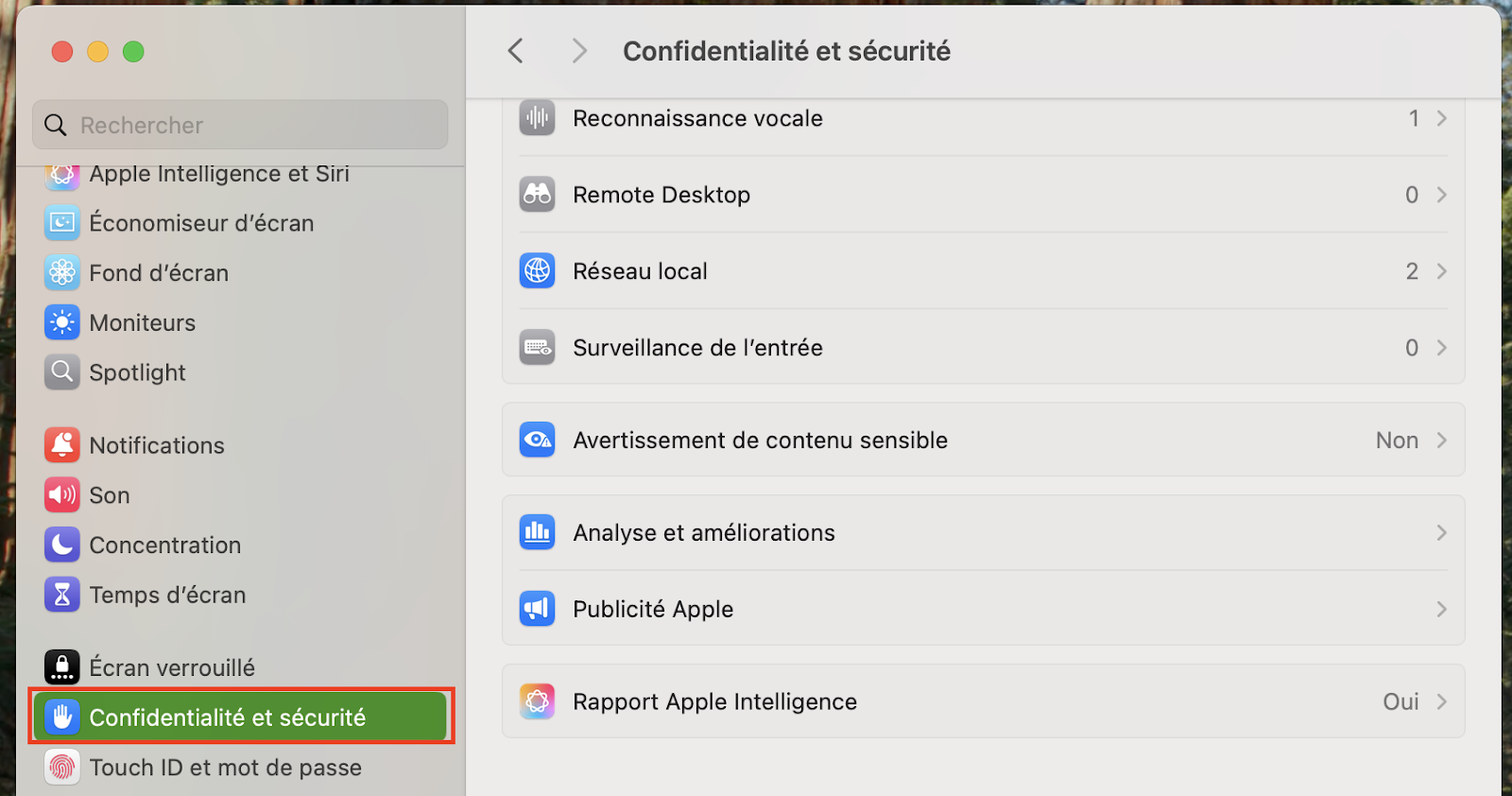 Pour lancer l'application, utilisez l'option Ouvrir quand même. Dans les Réglages Système, cliquez sur l'onglet Confidentialité et sécurité.