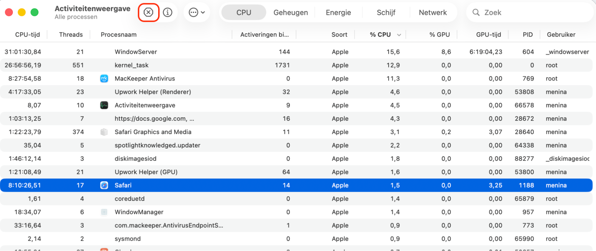 Terwijl je de CPU informatie bekijkt, kun je de minst efficiënte processen selecteren en beëindigen door erop te klikken en vervolgens op de X knop te drukken.