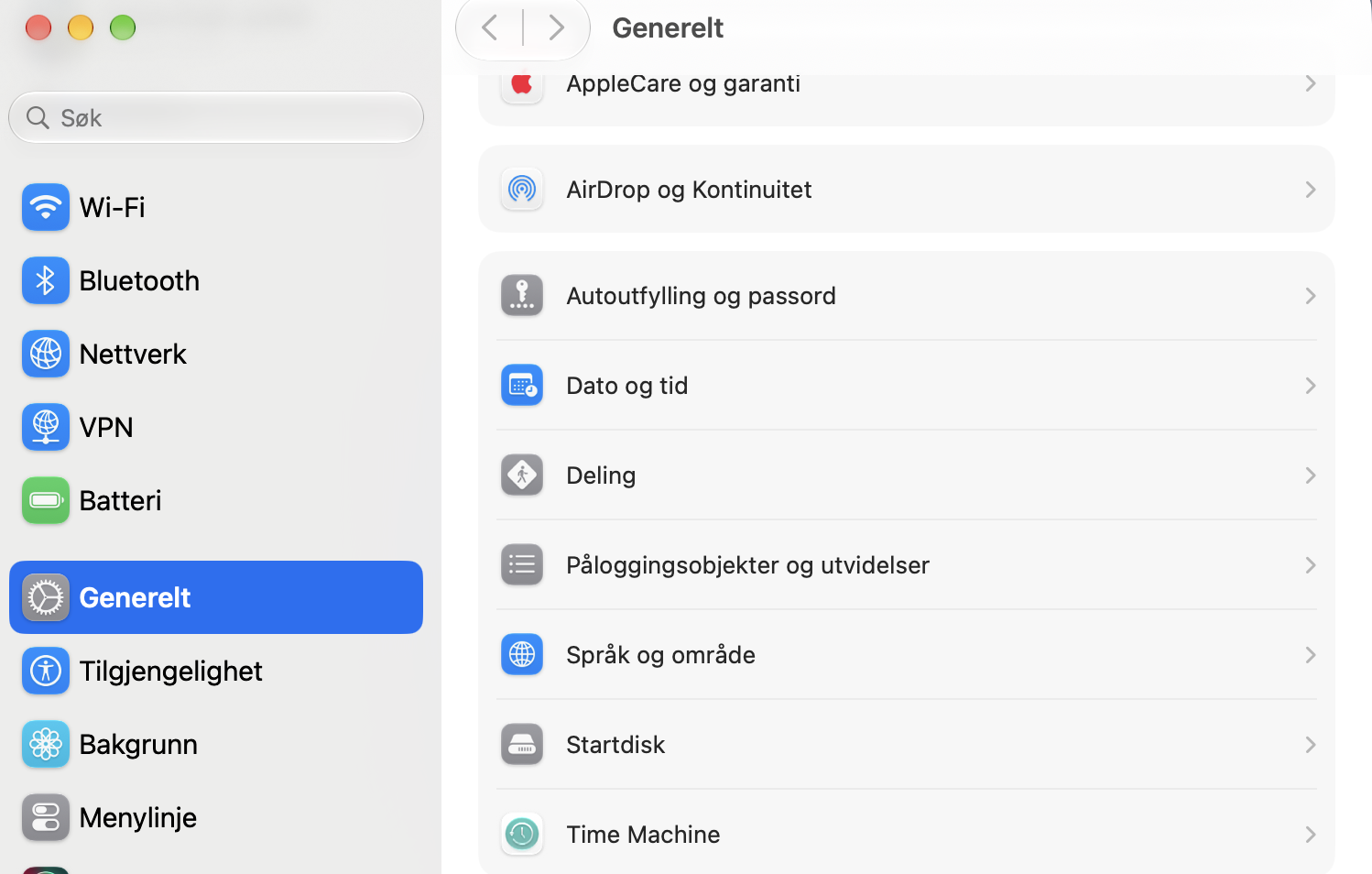 I Systeminnstillinger klikker du på Generelt, og deretter på Elementer. Derfra kan du se hva som kjører automatisk på Macen din ved oppstart.