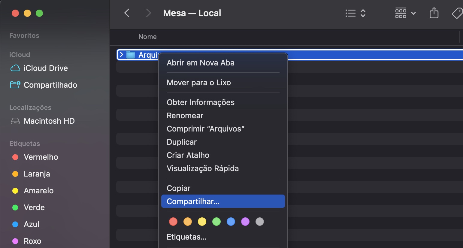 Agora você pode procurar seus arquivos no Finder até encontrar o que deseja compartilhar sem fio via AirDrop. Quando encontrar os arquivos, clique com o botão direito e clique em Compartilhar.