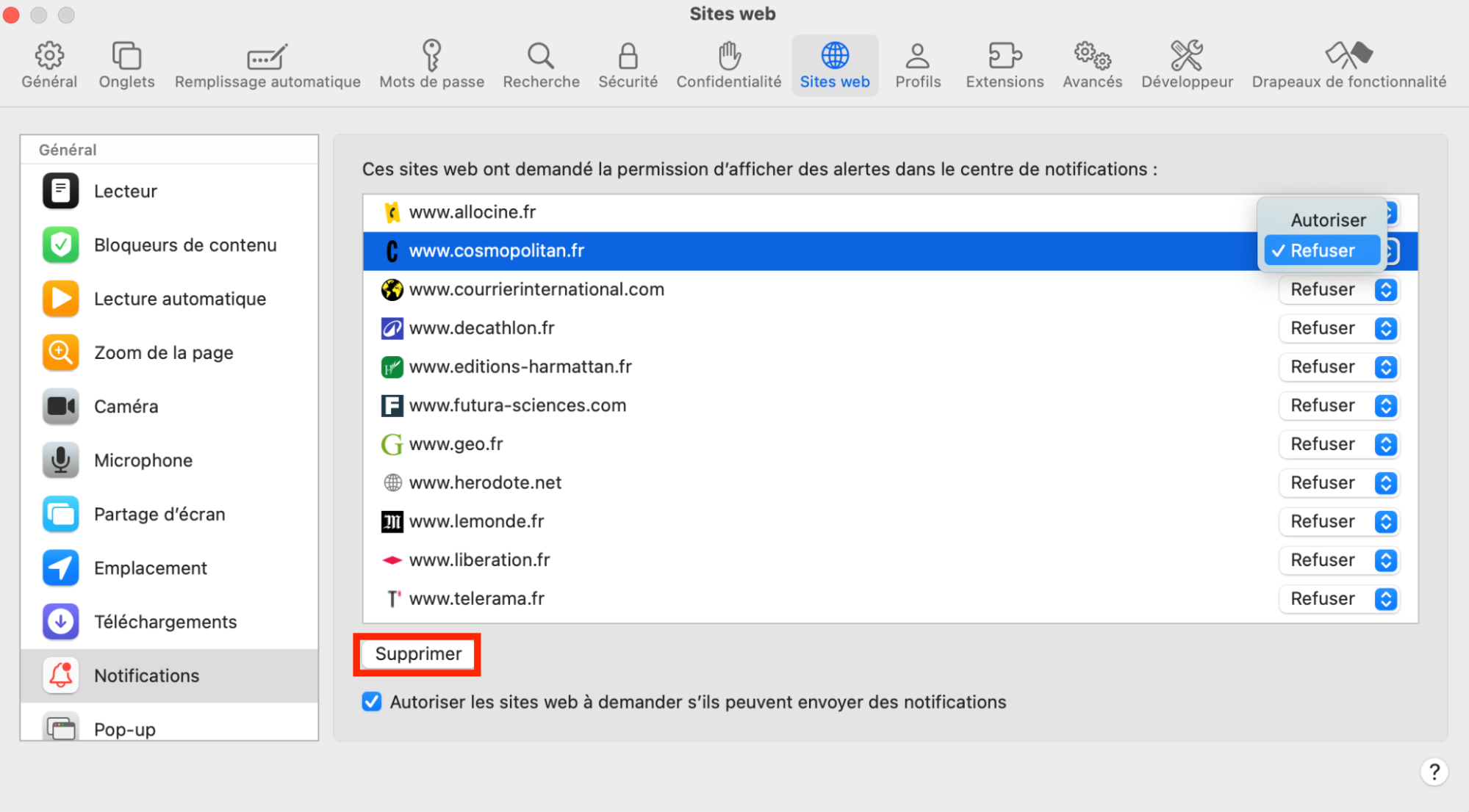 Réglages des Sites web sur Safari, avec l’option Notifications sélectionnée. Un site est choisi et l’option Supprimer est mise en surbrillance. FAQ à propos des fausses alertes McAfee sur Mac.