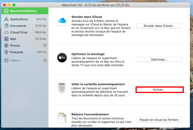 Pour vider la Corbeille automatiquement sur votre Mac, rendez-vous dans Recommandations et cliquez sur Activer à côté de Vider la corbeille automatiquement.