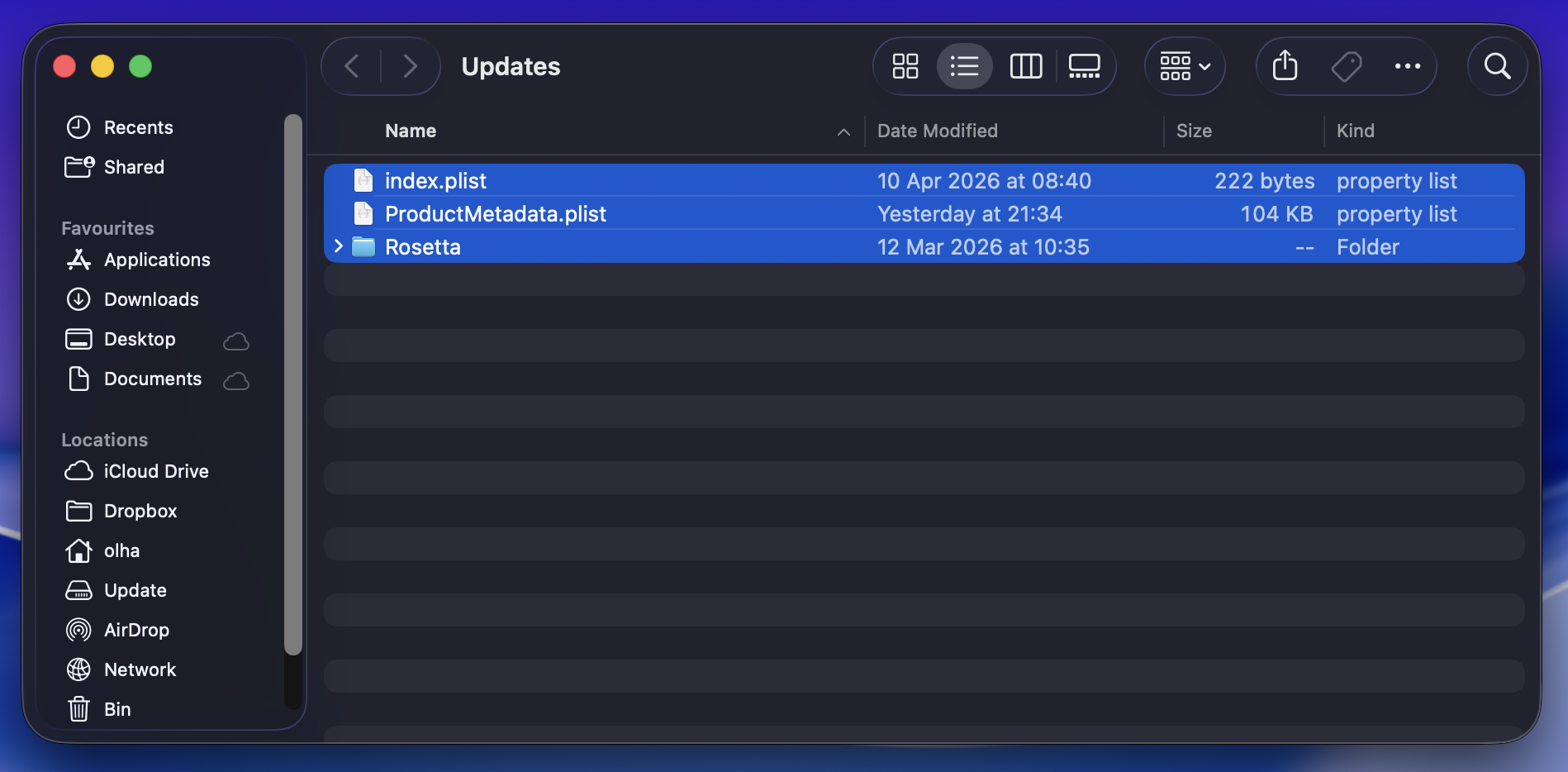 Now that you’re in the Updates folder, delete its contents. Doing this helps you remove partial updates so you can re-download.