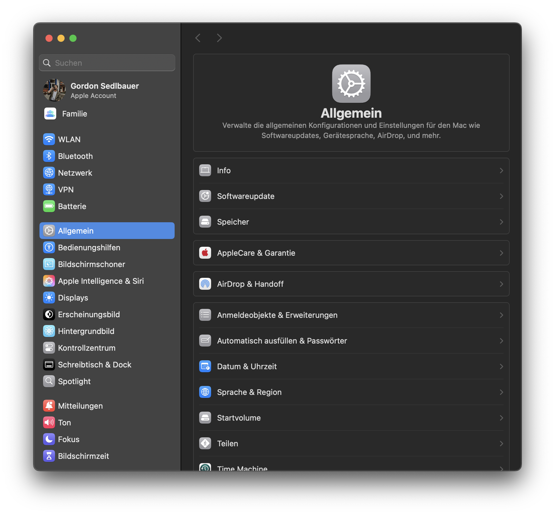 Um die Bildschirmfreigabe-Einstellungen zu deaktivieren, öffnen Sie die Systemeinstellungen und wählen Sie Allgemein. Dies ist der erste Schritt, um das Problem zu beheben, dass Ihr Bildschirm auf einem Mac beobachtet werden kann.