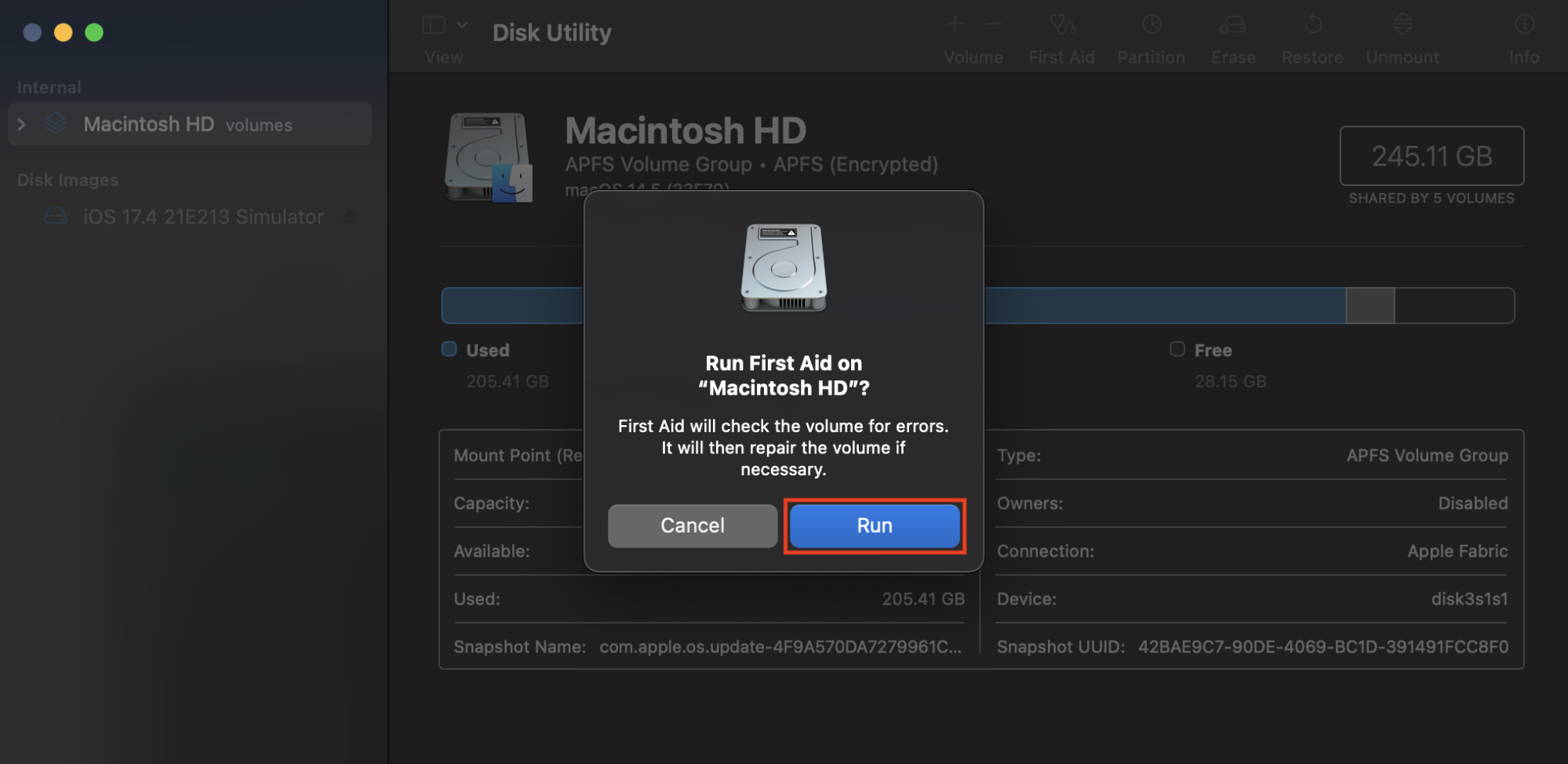A Disk Utility confirmation popup for First Aid. You can click Run to repair your Macintosh HD and fix no startup disk errors.