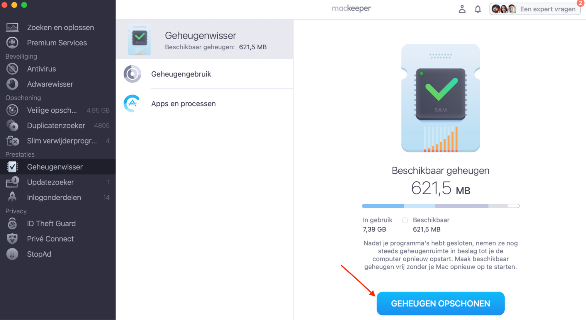 Klik daar eenvoudig op Geheugen opruimen om het RAM van je Mac direct vrij te maken. Dit proces helpt de prestaties van je Mac te optimaliseren door onnodige gegevens uit je RAM te verwijderen.