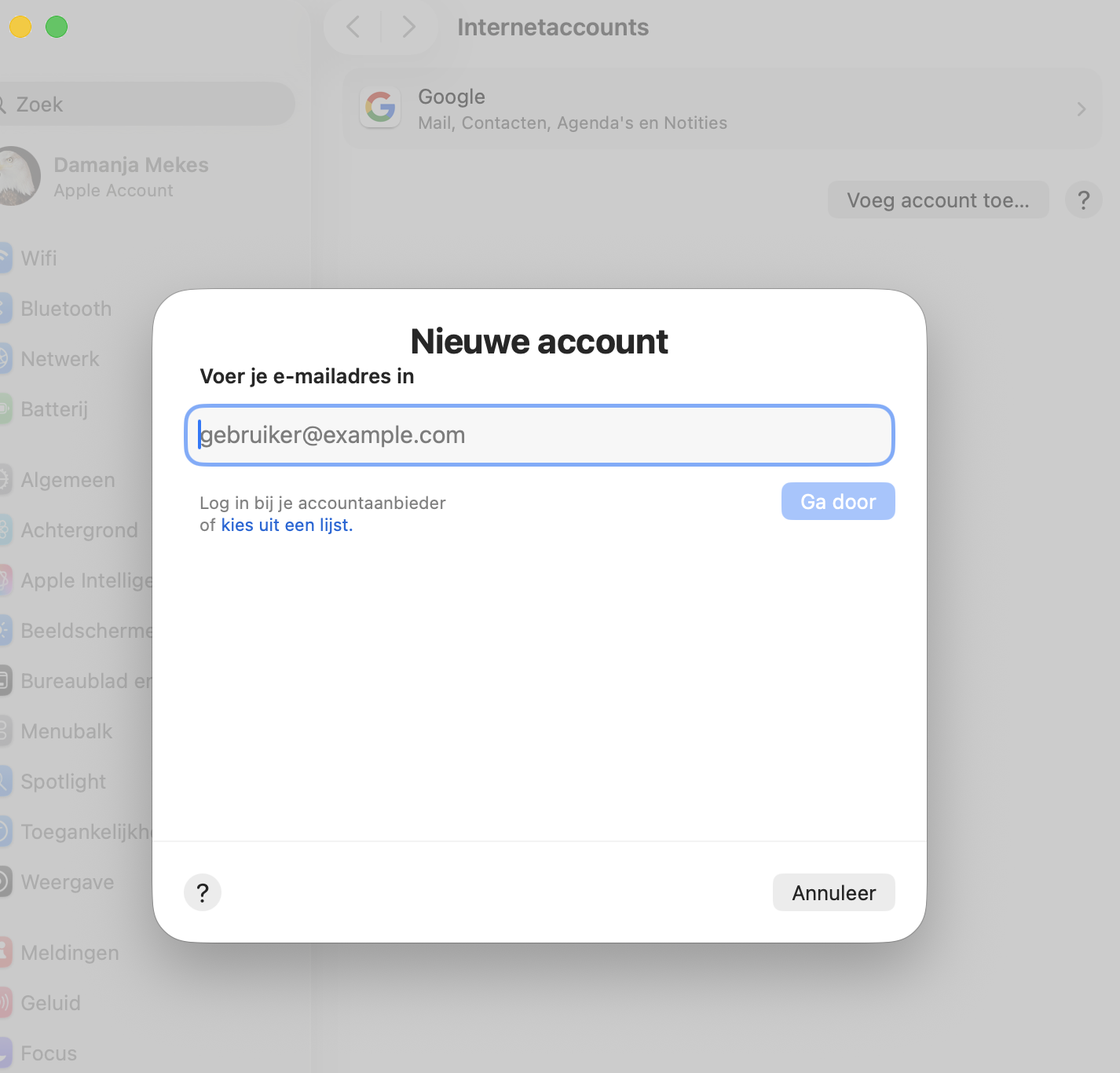 Je kunt nu een nieuw e-mailadres toevoegen of opnieuw koppelen door op Voeg account toe te klikken en het aanmeldproces te volgen.
