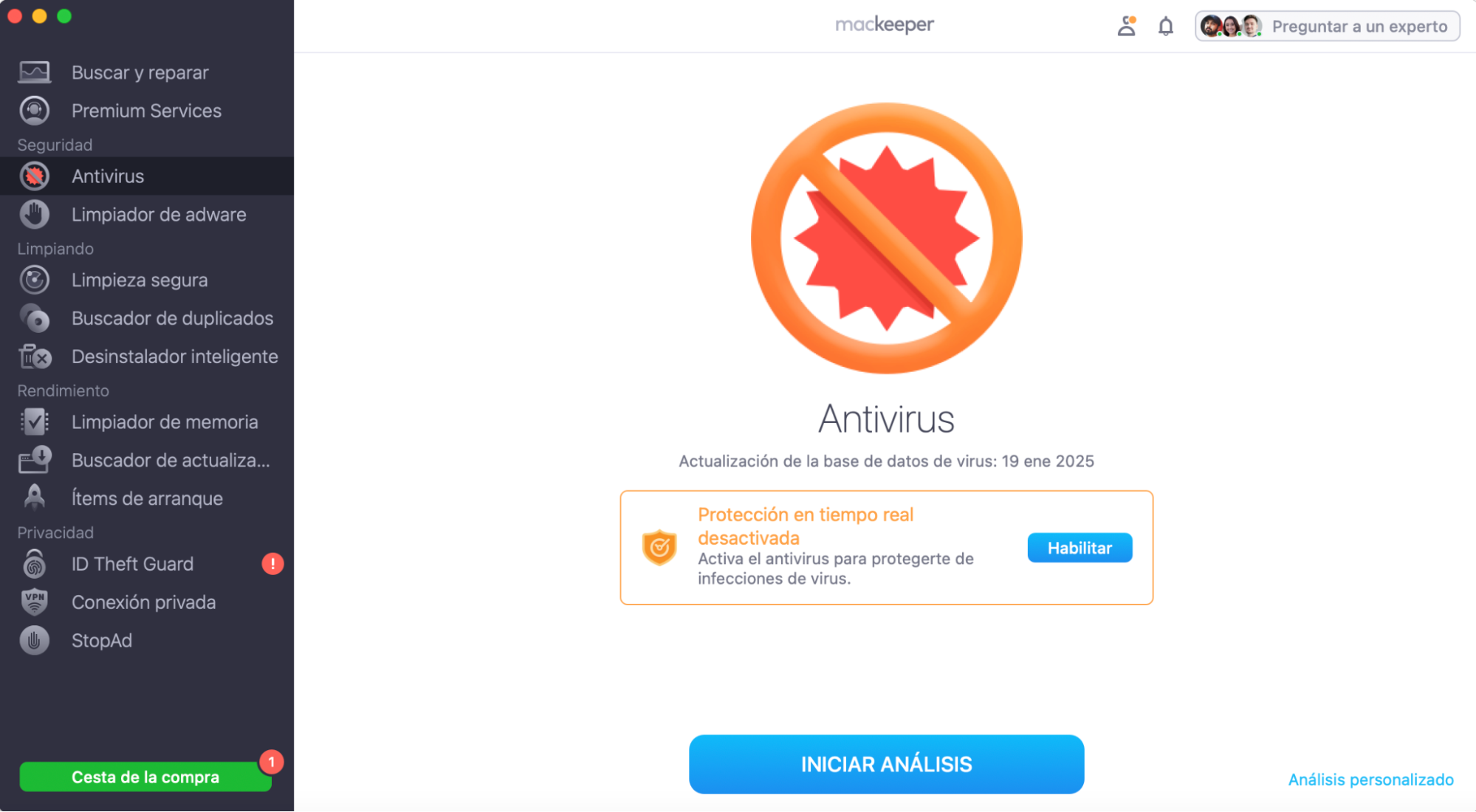 Para analizar tu Mac en busca de malware, abre MacKeeper y selecciona Antivirus en el menú de la izquierda, activa la protección en tiempo real y haz clic en el botón Iniciar análisis.