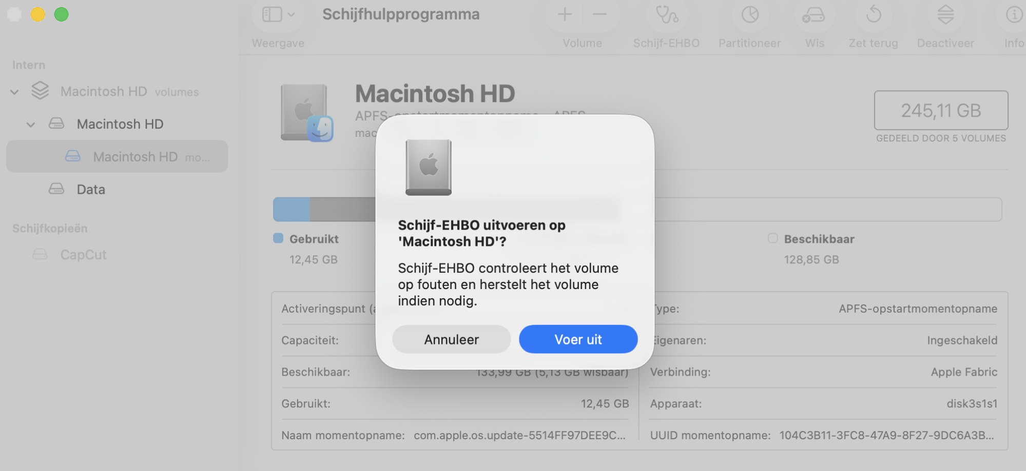De pop-upmelding EHBO op deze Mac. Klik op Voer uit.