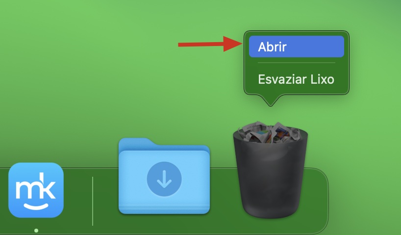 O menu contextual que aparece ao clicar com o botão direito na Lixeira do Mac. Esvazie o Lixo após excluir arquivos remanescentes para removê-los do seu Mac.