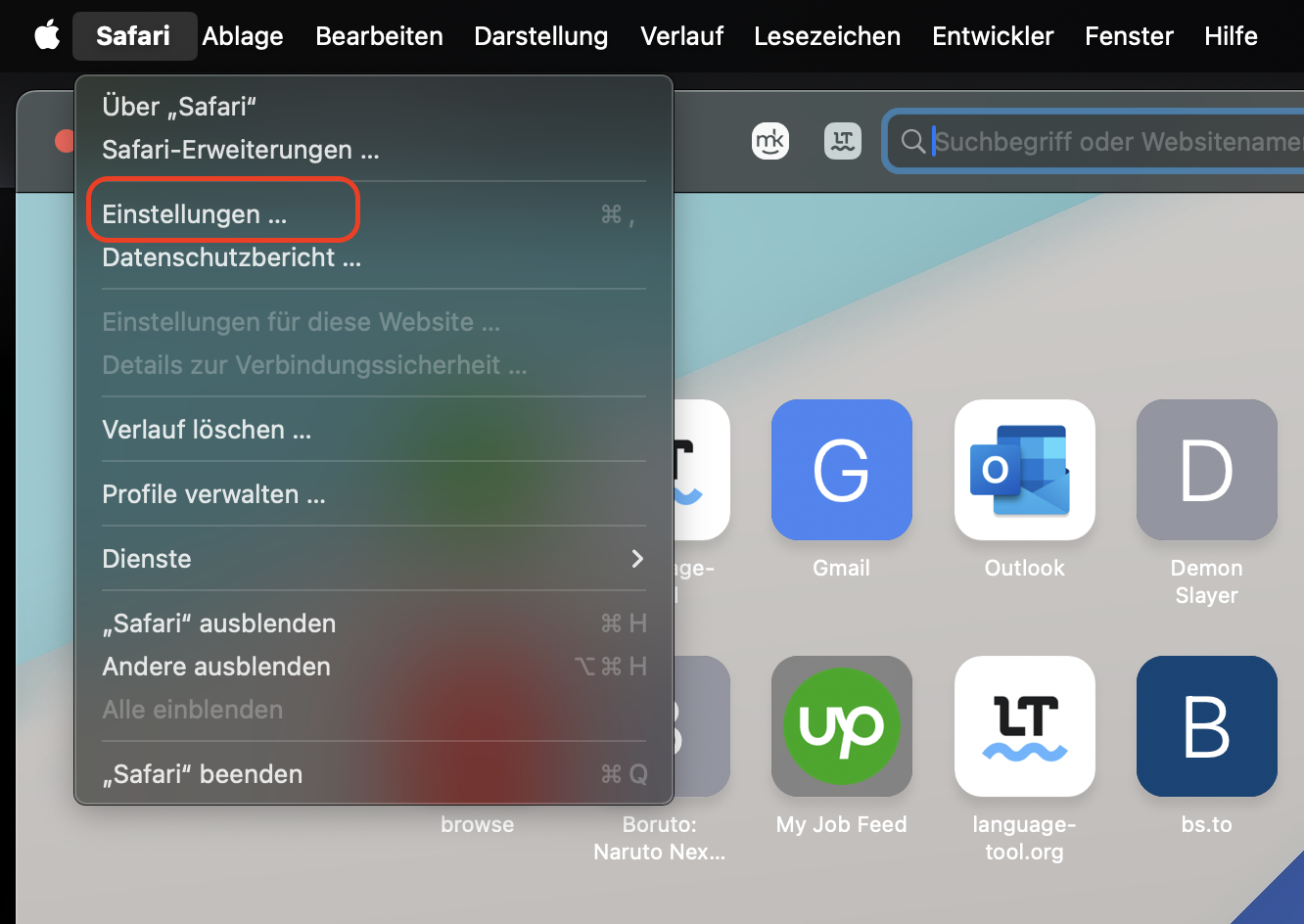 Starten Sie diesen Vorgang, indem Sie den Safari-Browser öffnen und auf das Menü oben auf dem Bildschirm klicken, um die Einstellungen aufzurufen, mit denen Sie den Safari-Cache auf dem Mac löschen können.
