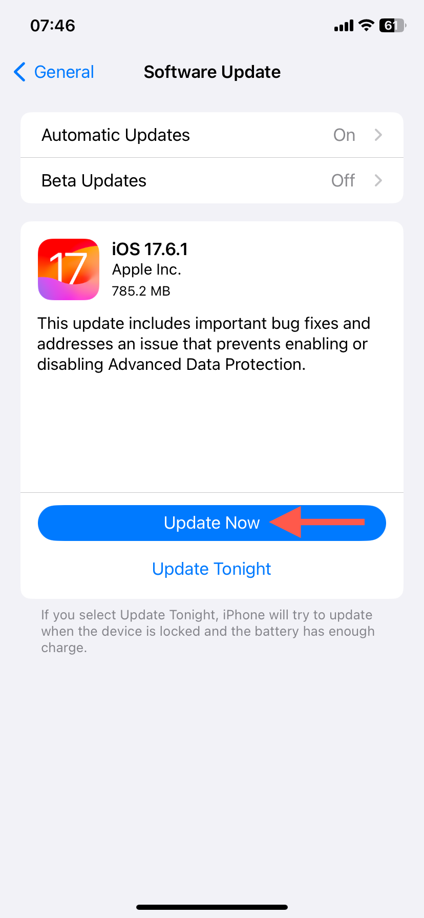 how to update macOS to its latest version via the Settings app if your iMessage won't sync on your Mac computer.