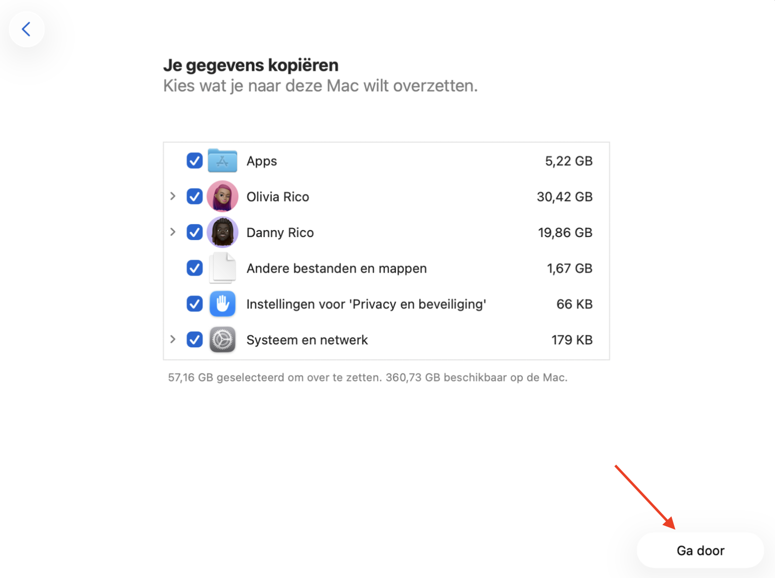 Migratie-assistent op Mac toont opties voor het overzetten van gegevens. Om Migratie-assistent te gebruiken om gegevens van de ene Mac naar de andere over te zetten, selecteer je je voorkeuren en klik je vervolgens op Ga door.