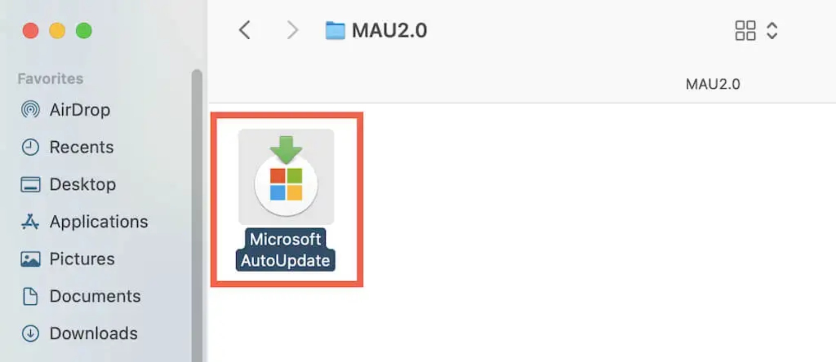 El archivo Microsoft AutoUpdate aparece resaltado en rojo en el Finder.