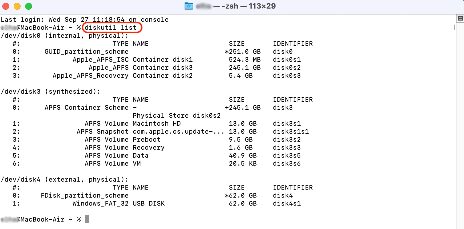 Como segundo paso para solucionar el problema de que la unidad flash no aparece en Mac, abre Terminal. Una vez en la aplicación, escribe el comando diskutil list y pulsa Intro.
