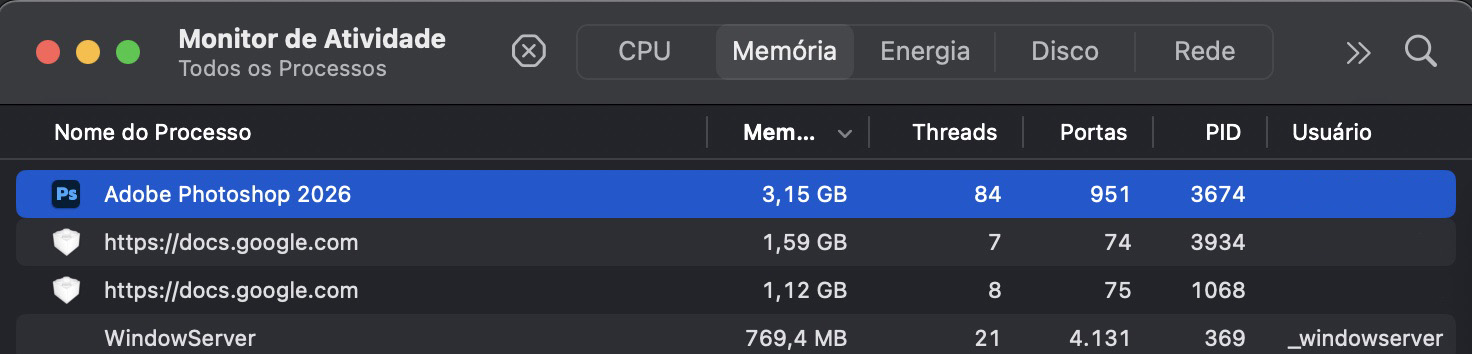 Para fechar um aplicativo que esteja fazendo sua memória RAM funcionar de forma menos eficiente, selecione o app na lista e pressione o ícone X.