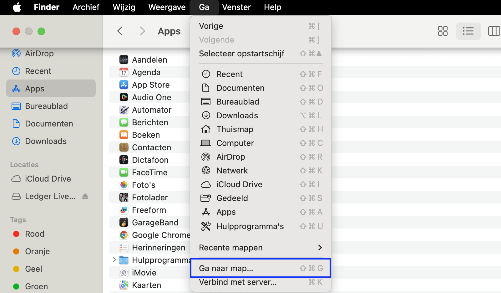 Verklein de systeemdata op je Mac door je cachebestanden te wissen. Ga naar Finder en kies Ga > Ga naar map om te beginnen.