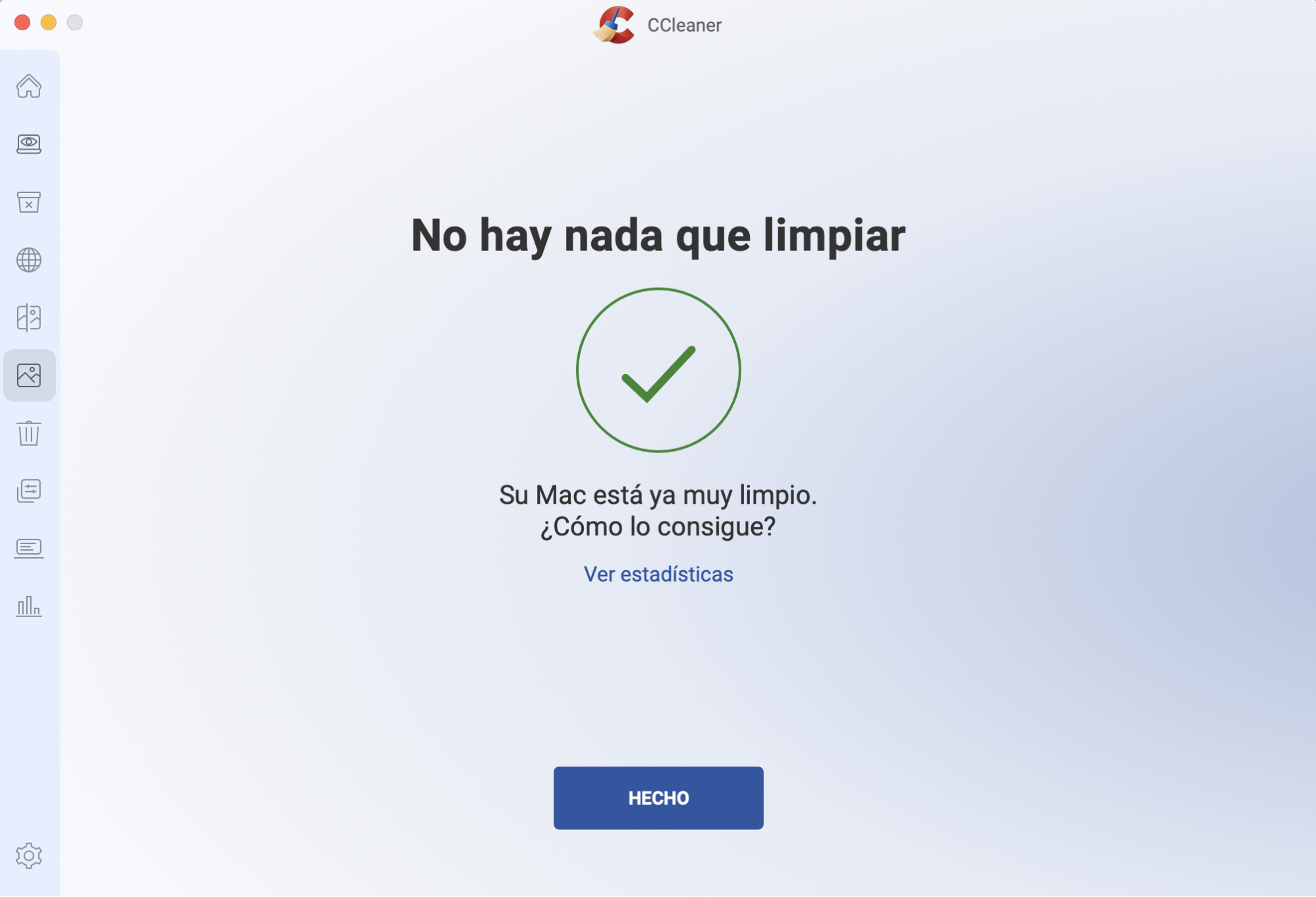 CCleaner muestra un mensaje indicando que la limpieza de tu dispositivo se ha completado una vez finalizadas estas acciones. Después puedes ir y quitar otros archivos y carpetas que no quieras.