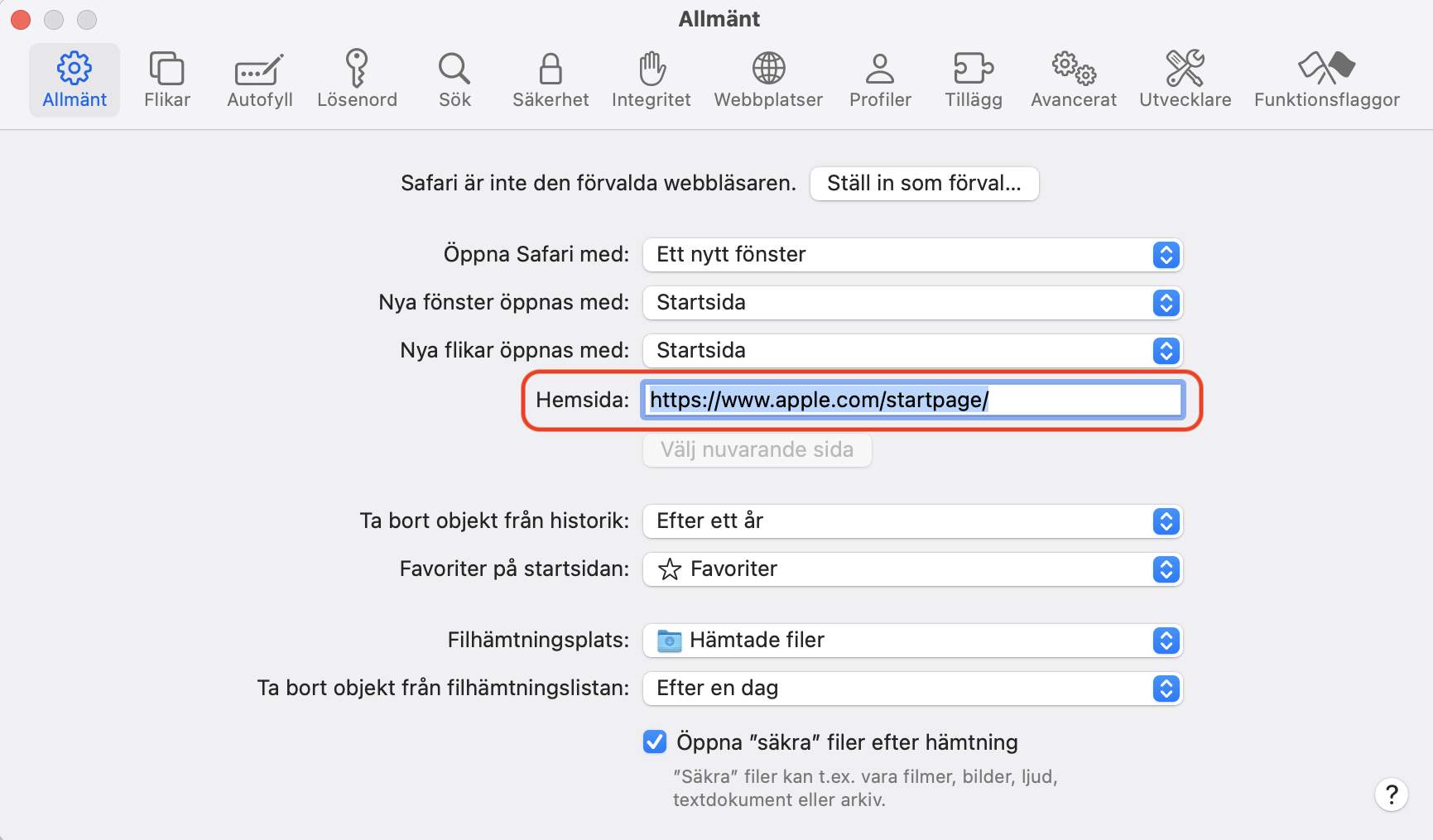 I Safaris inställningspanel, välj fliken Allmänt, och se sedan till att startsidan bredvid Hemsida är inställd på det du vill att den ska vara.