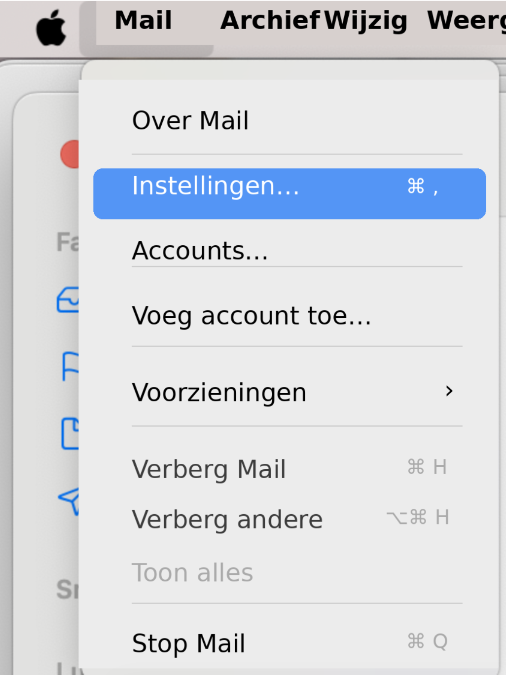 Het menu ‘Mail’ in de Apple Mail app met ‘Instellingen’ gemarkeerd. Dit maakt deel uit van een handleiding over hoe je de Mail cache verwijdert door de opslagruimte die Mail gebruikt te verminderen.