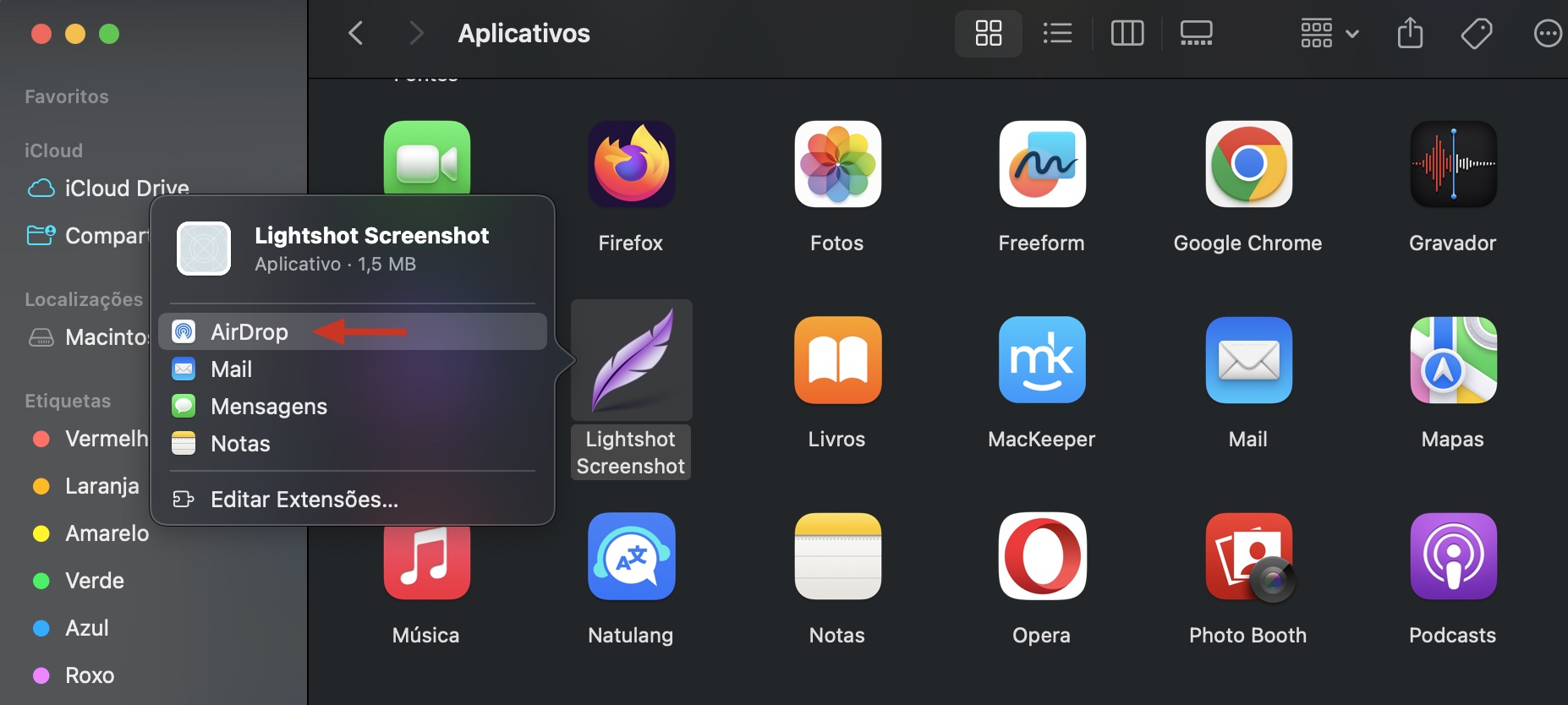 O menu Compartilhar no Mac mostrando todas as opções de compartilhamento. Selecione AirDrop para enviar um aplicativo para o seu novo Mac sem usar o Assistente de Migração.
